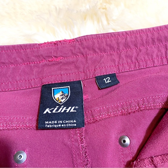 Kuhl Free Range Shorts 6 1/2" in Burgundy - Picture 4 of 10